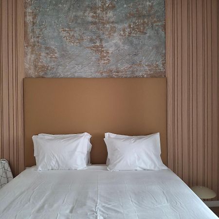 Brand New Hostel Anjos Lisboa Kültér fotó