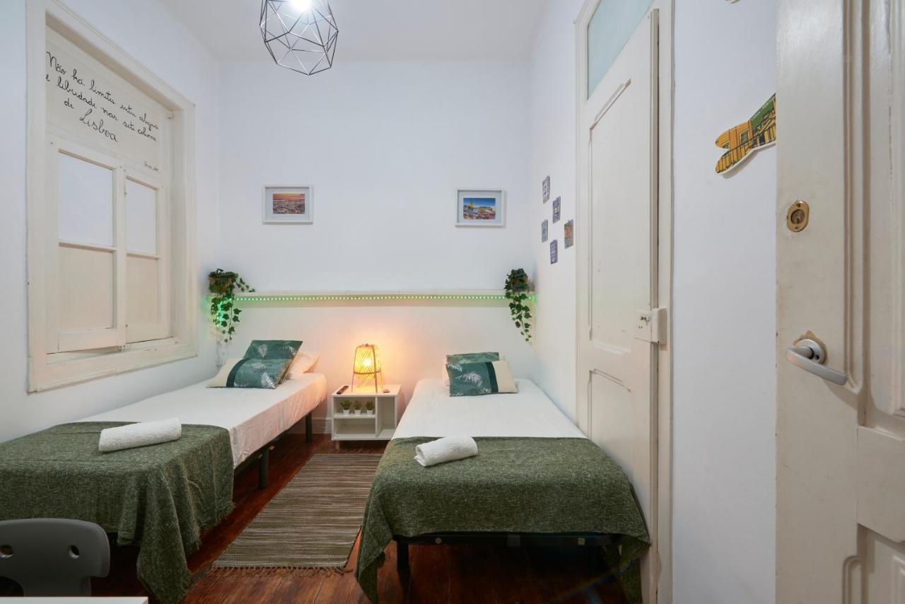 Brand New Hostel Anjos Lisboa Kültér fotó