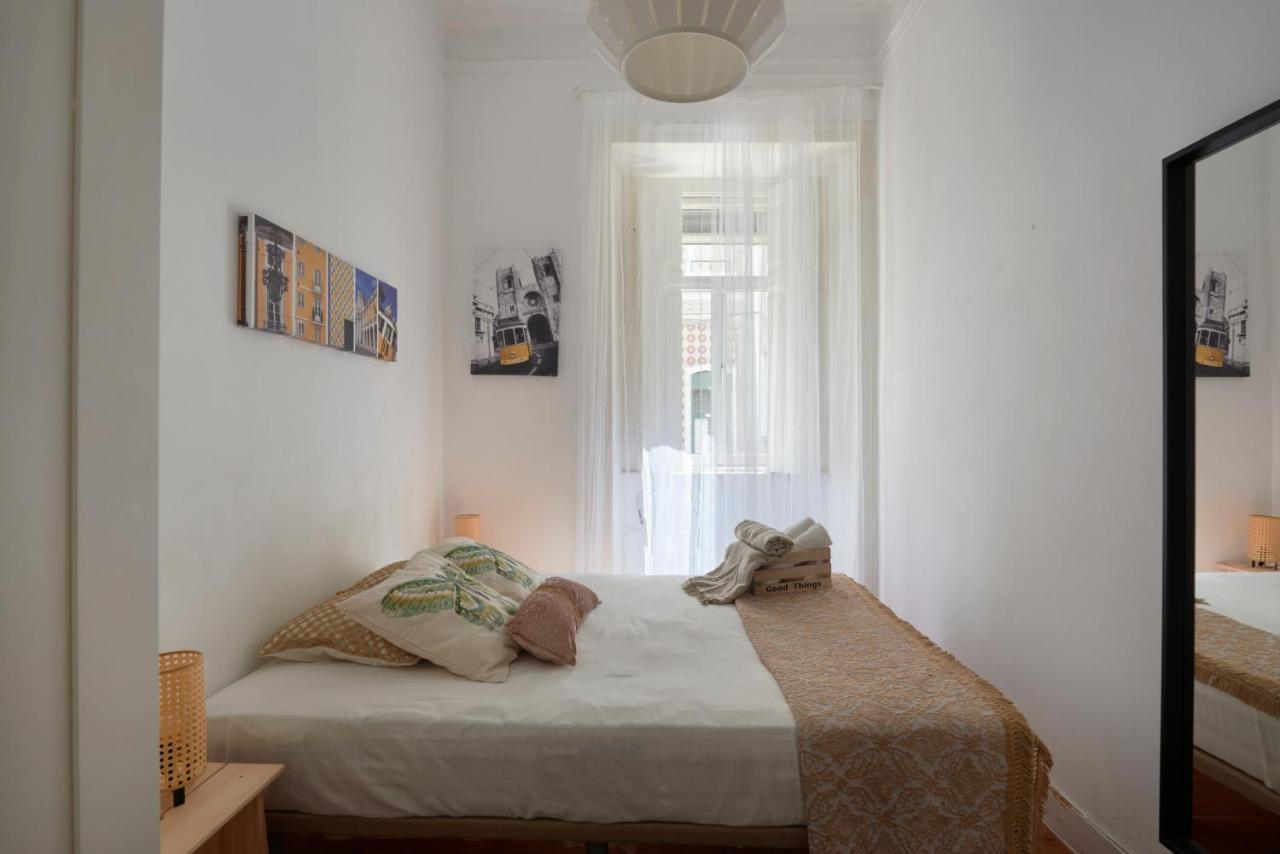 Brand New Hostel Anjos Lisboa Kültér fotó