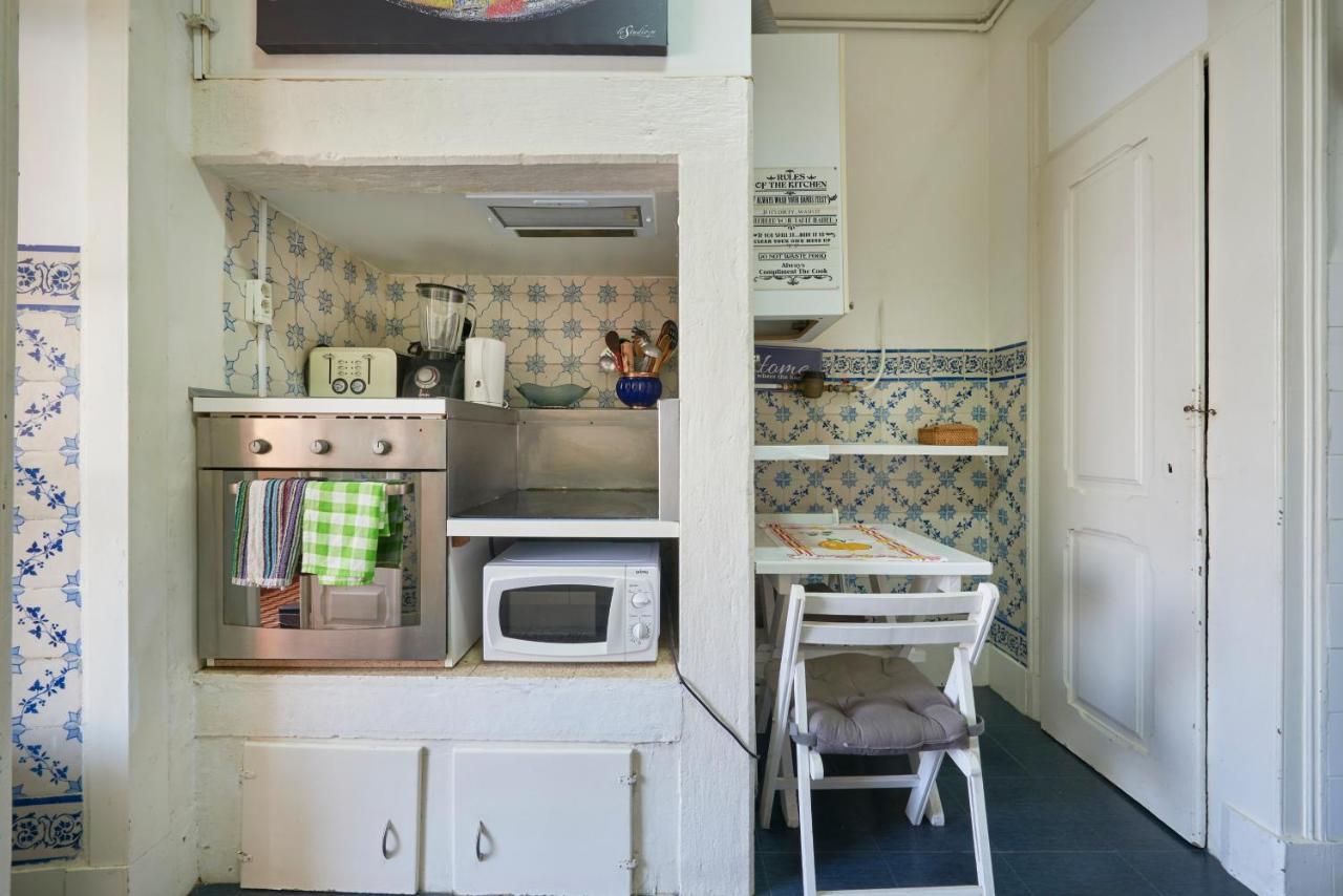 Brand New Hostel Anjos Lisboa Kültér fotó