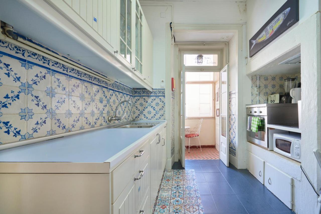 Brand New Hostel Anjos Lisboa Kültér fotó